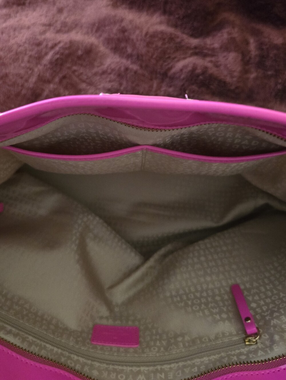 kate spade new york Molly Bikini Dot Large Tote in a vibrant neon pink patent - Picture 13 of 13